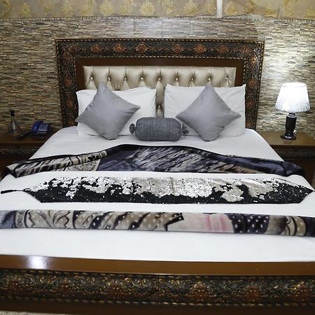 Hotel Sweet Inn Λαχόρη Εξωτερικό φωτογραφία