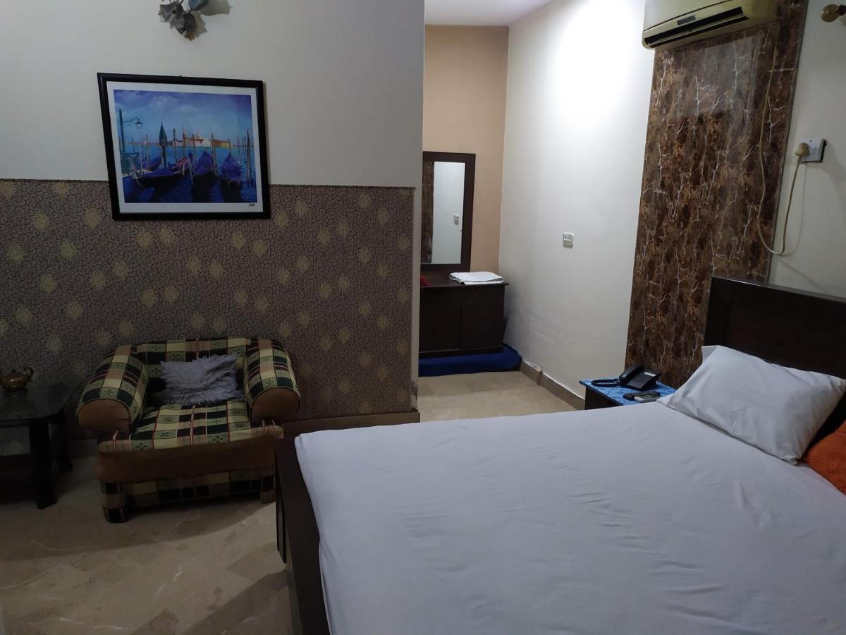 Hotel Sweet Inn Λαχόρη Εξωτερικό φωτογραφία