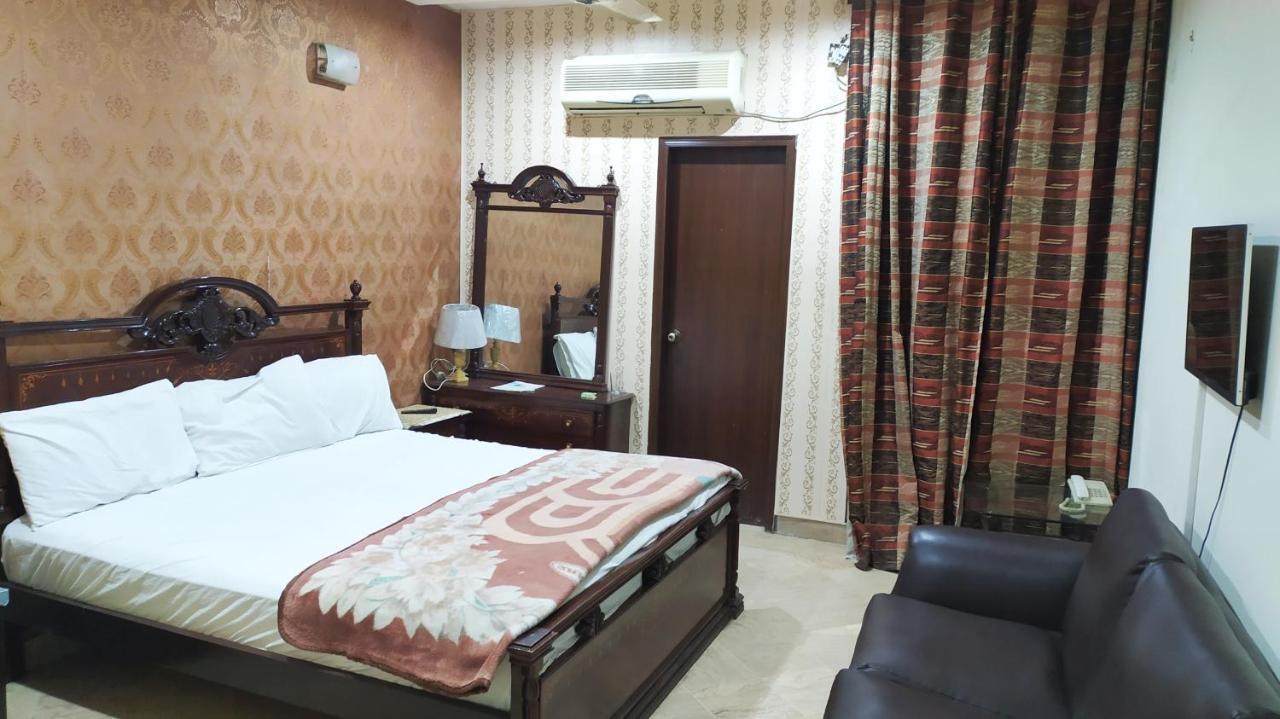 Hotel Sweet Inn Λαχόρη Εξωτερικό φωτογραφία